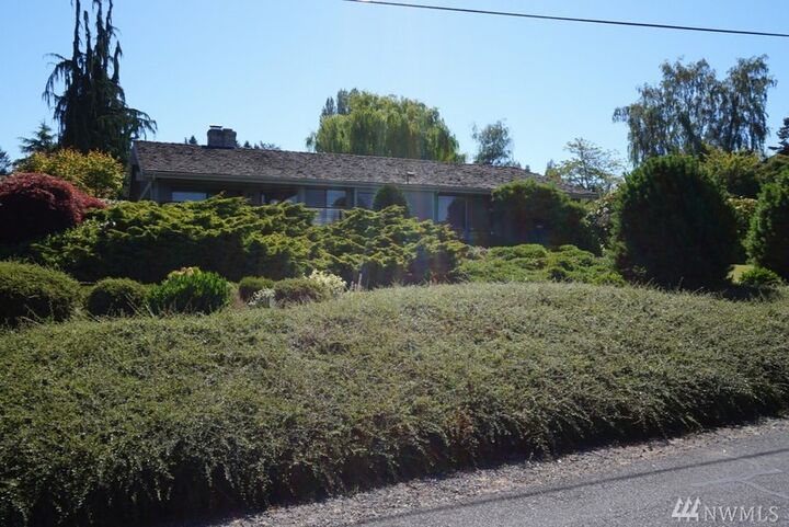 Property Photo: 9830 Cherry St WA 98020