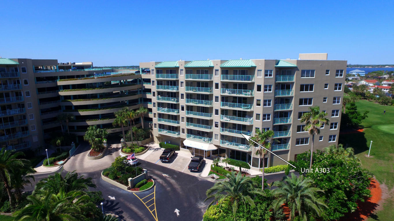 Property Photo: 4 Oceans West Boulevard FL 32118
