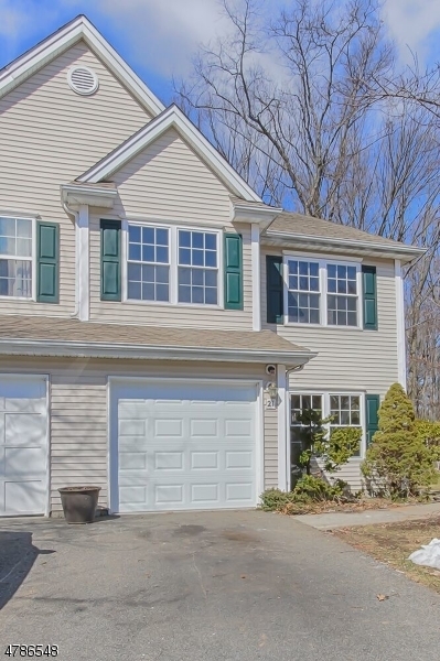 Property Photo:  21 Burnham Dr  NJ 07444 