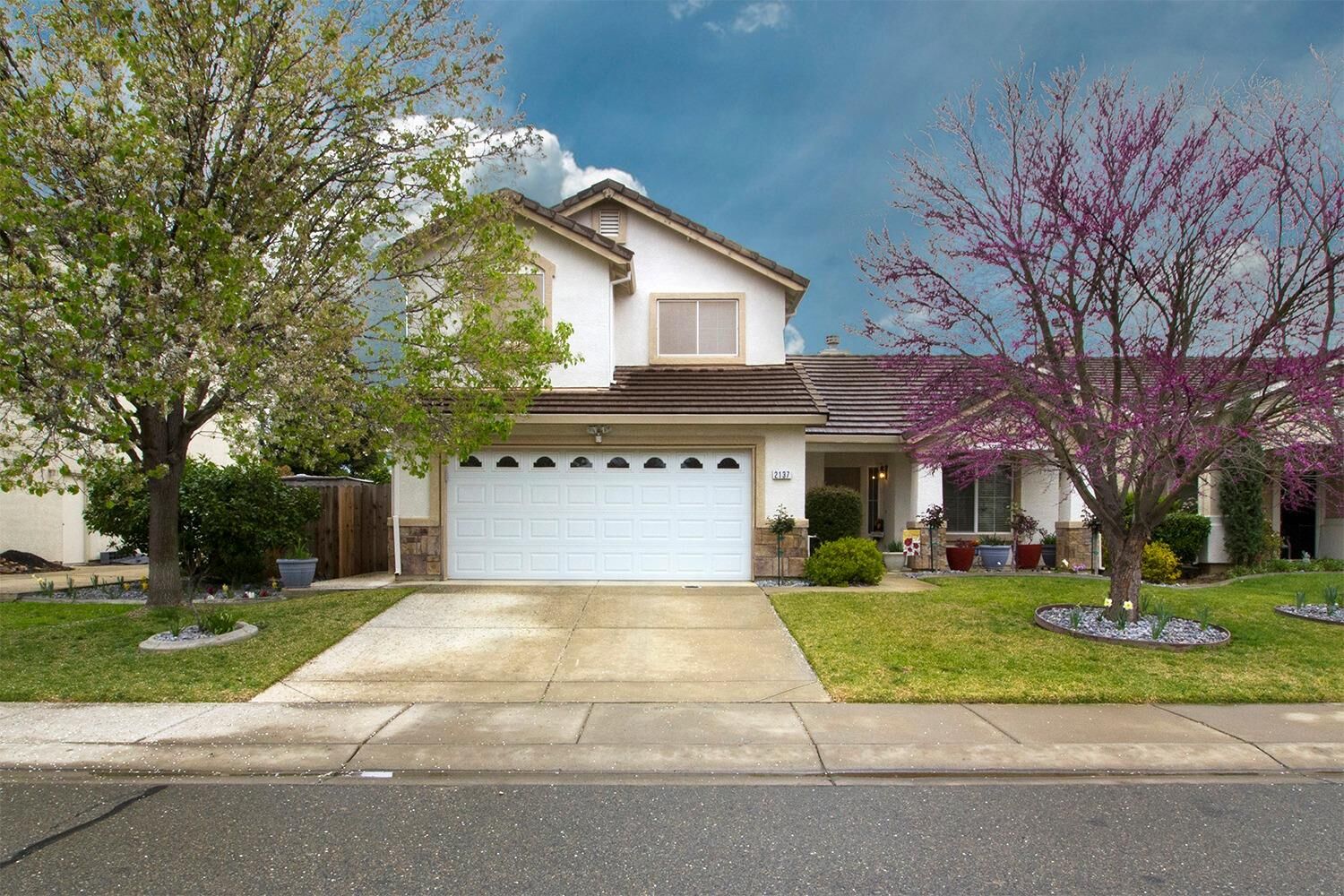 Property Photo: 2137 Deer Creek Drive CA 95991