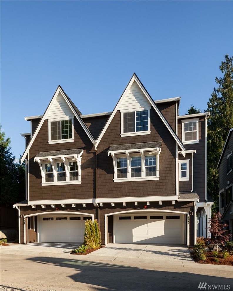 Property Photo: 4613 187th Place SE A WA 98012