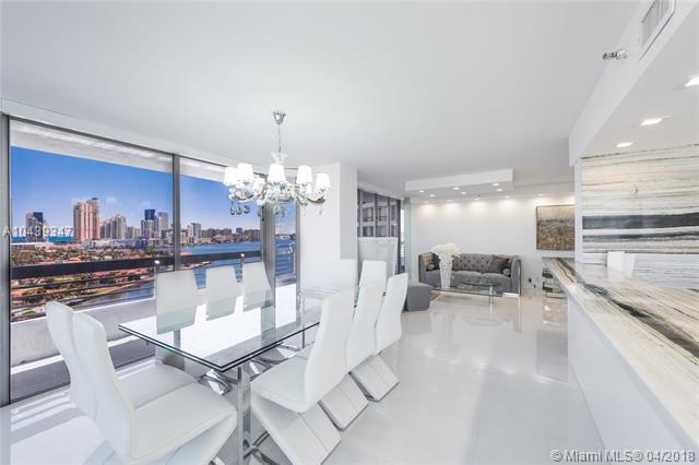 Property Photo: 19195 Mystic Pointe Dr 1406 FL 33180