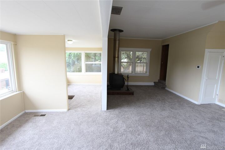 Property Photo:  3702 S Wilkeson St  WA 98418 