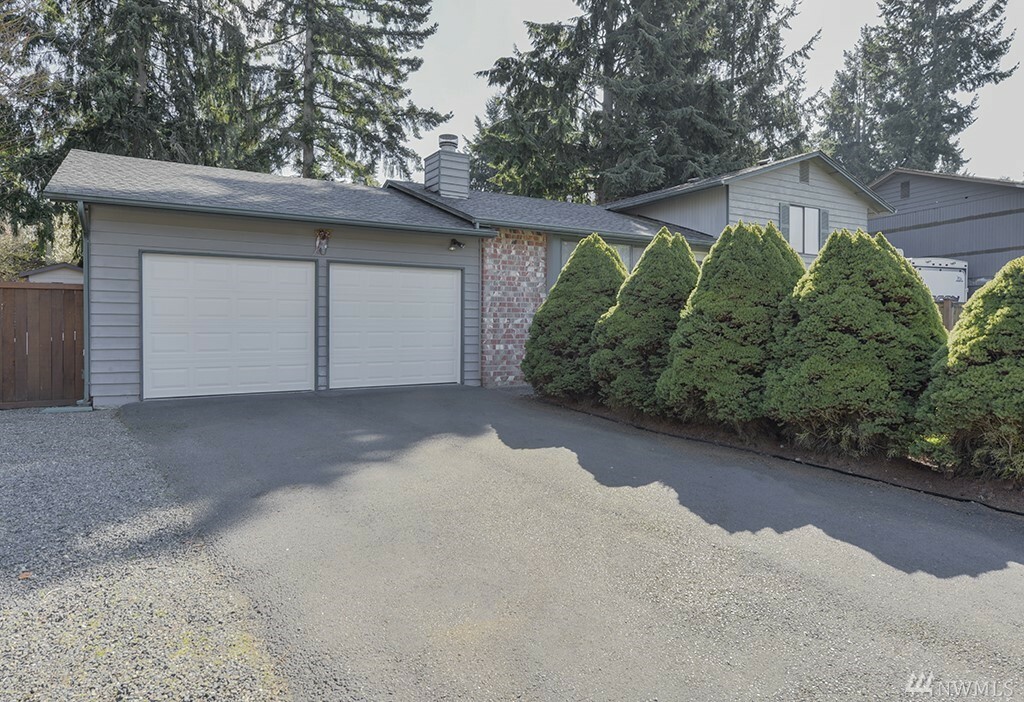 Property Photo:  34436 27th Ave SW  WA 98023 