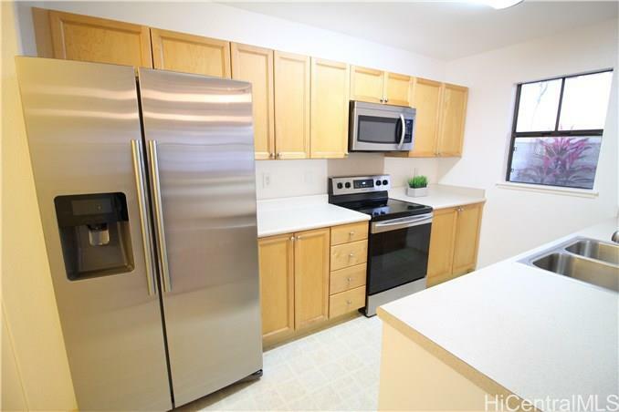 Property Photo:  95-923 Ukuwai Street 1406  HI 96789 