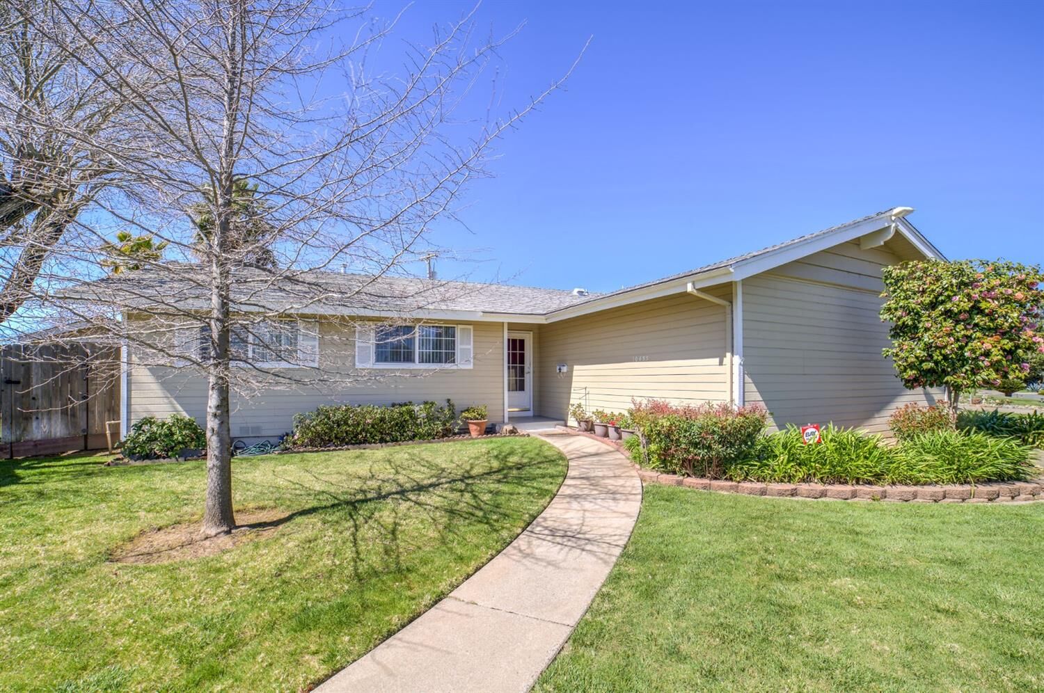 Property Photo: 10453 Georgetown Drive CA 95670