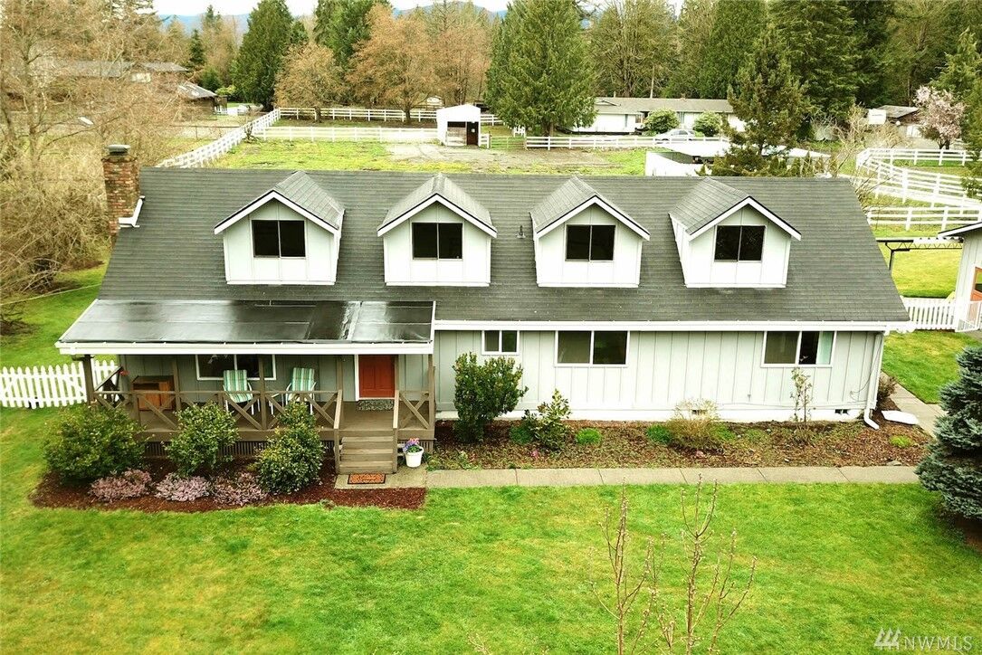 Property Photo: 28220 SE 224th St WA 98038
