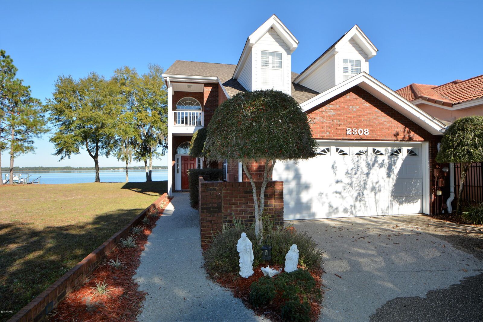 Property Photo:  2308 Country Club Drive  FL 32444 