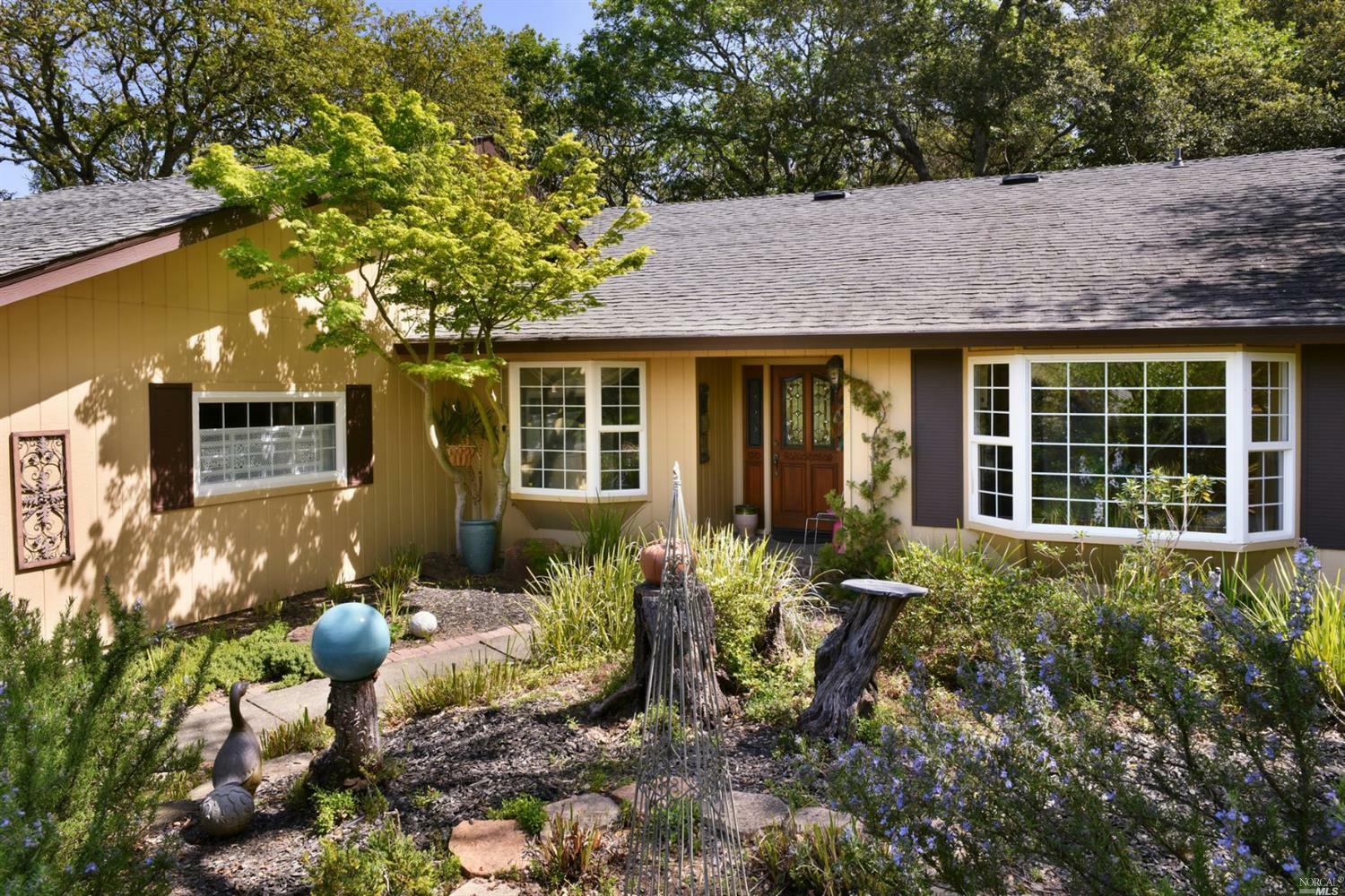 Property Photo:  6447 Mesa Oaks Circle  CA 95409 