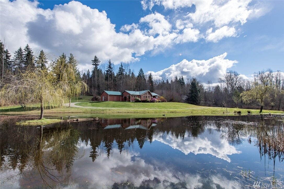 Property Photo:  20822 SE 226th St  WA 98038 