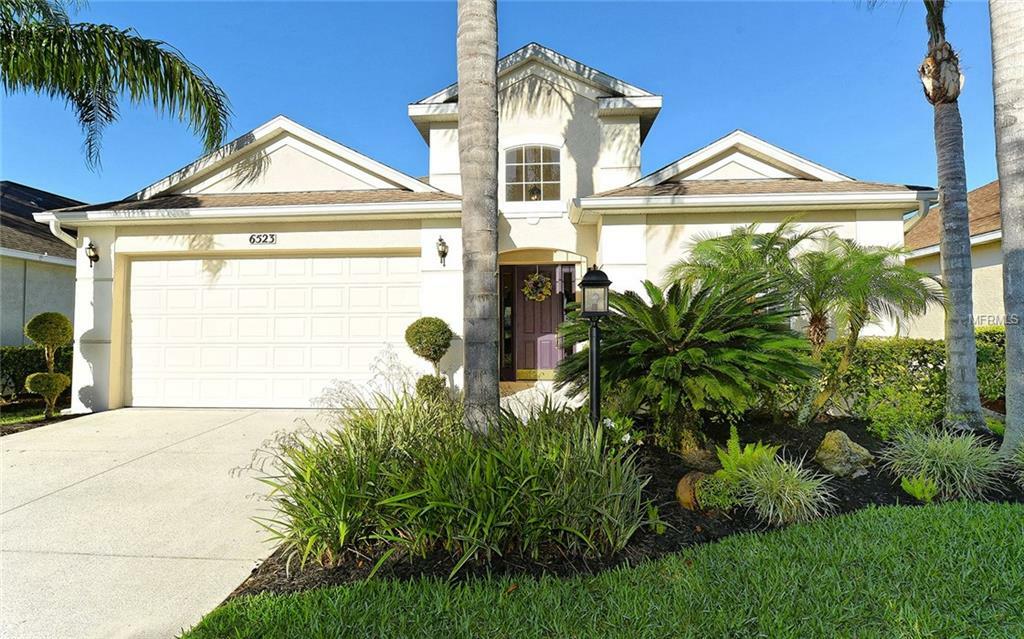 Property Photo:  6523 Blue Grosbeak Circle  FL 34202 