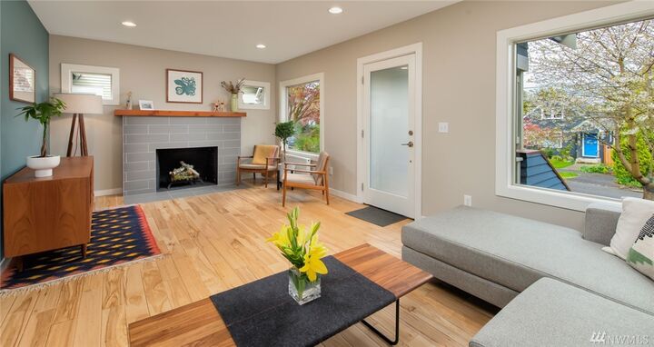 Property Photo:  7341 Dibble Ave NW  WA 98117 