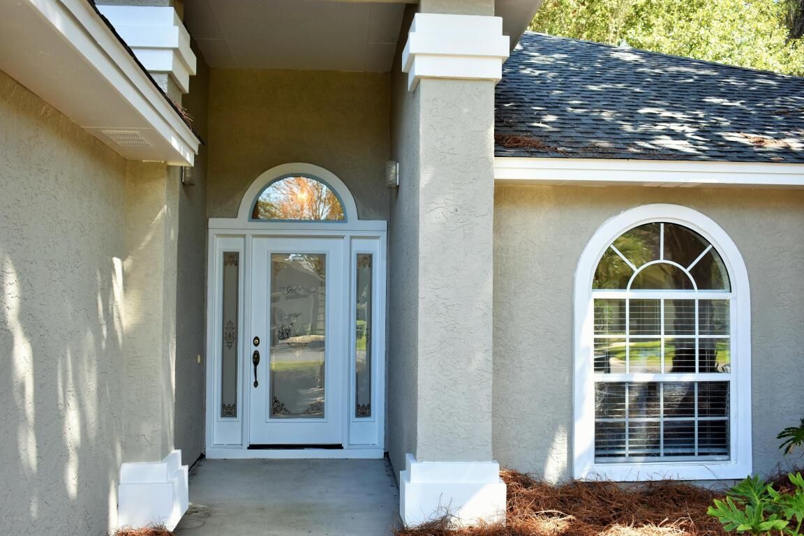 Property Photo: 4624 Delwood Park Boulevard FL 32408