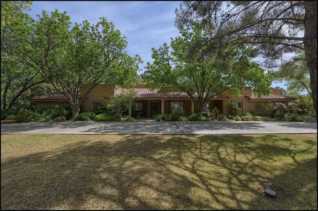 Property Photo:  4840 Olmos Street  TX 79922 