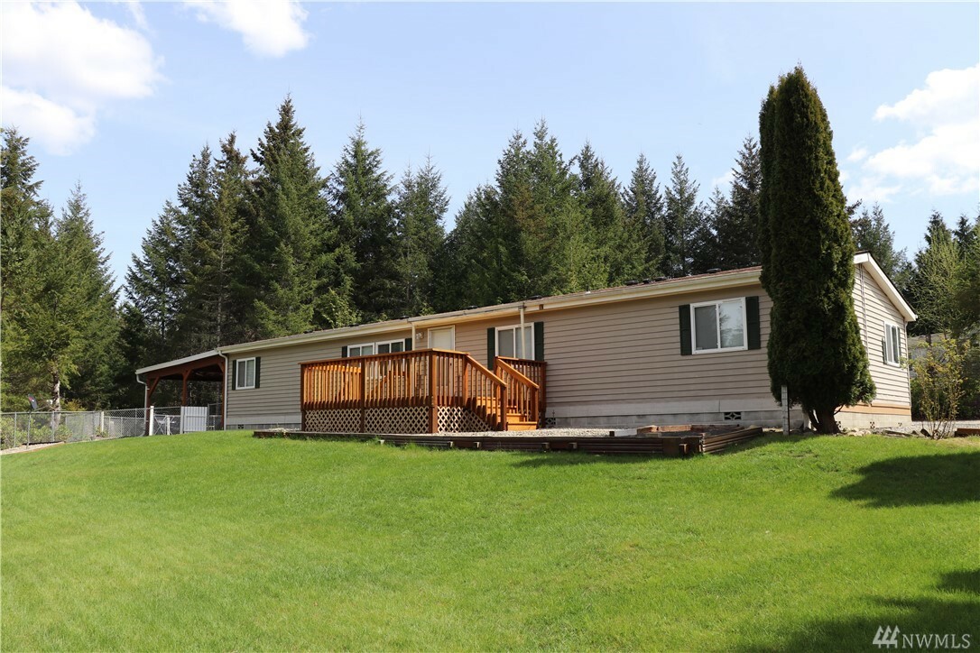 Property Photo: 111 E Glacier Crest Rd WA 98546