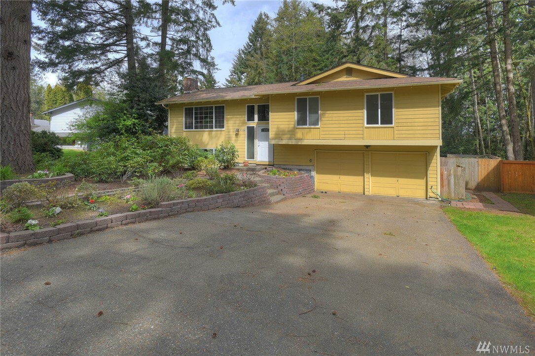 Property Photo:  5384 NE Pineridge Dr  WA 98311 