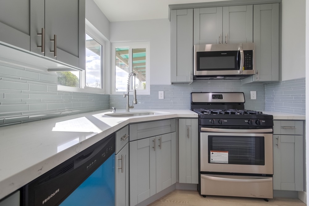 Property Photo: 1444 Highridge Dr CA 92056