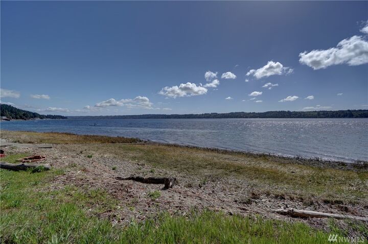 Property Photo: 6421 NE North Shore Rd WA 98528