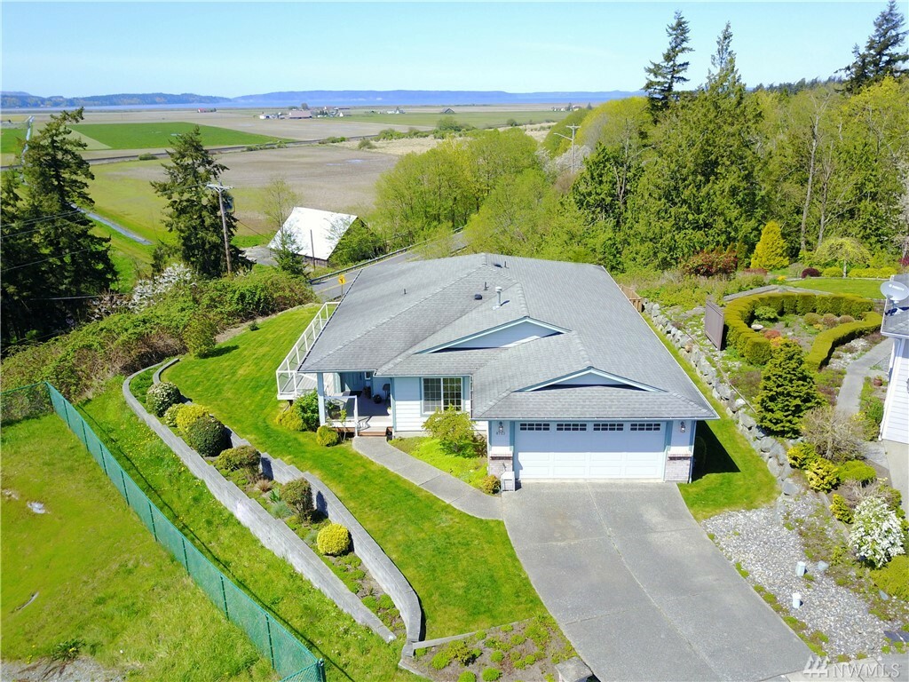 Property Photo:  8713 Myrtle Rd  WA 98292 