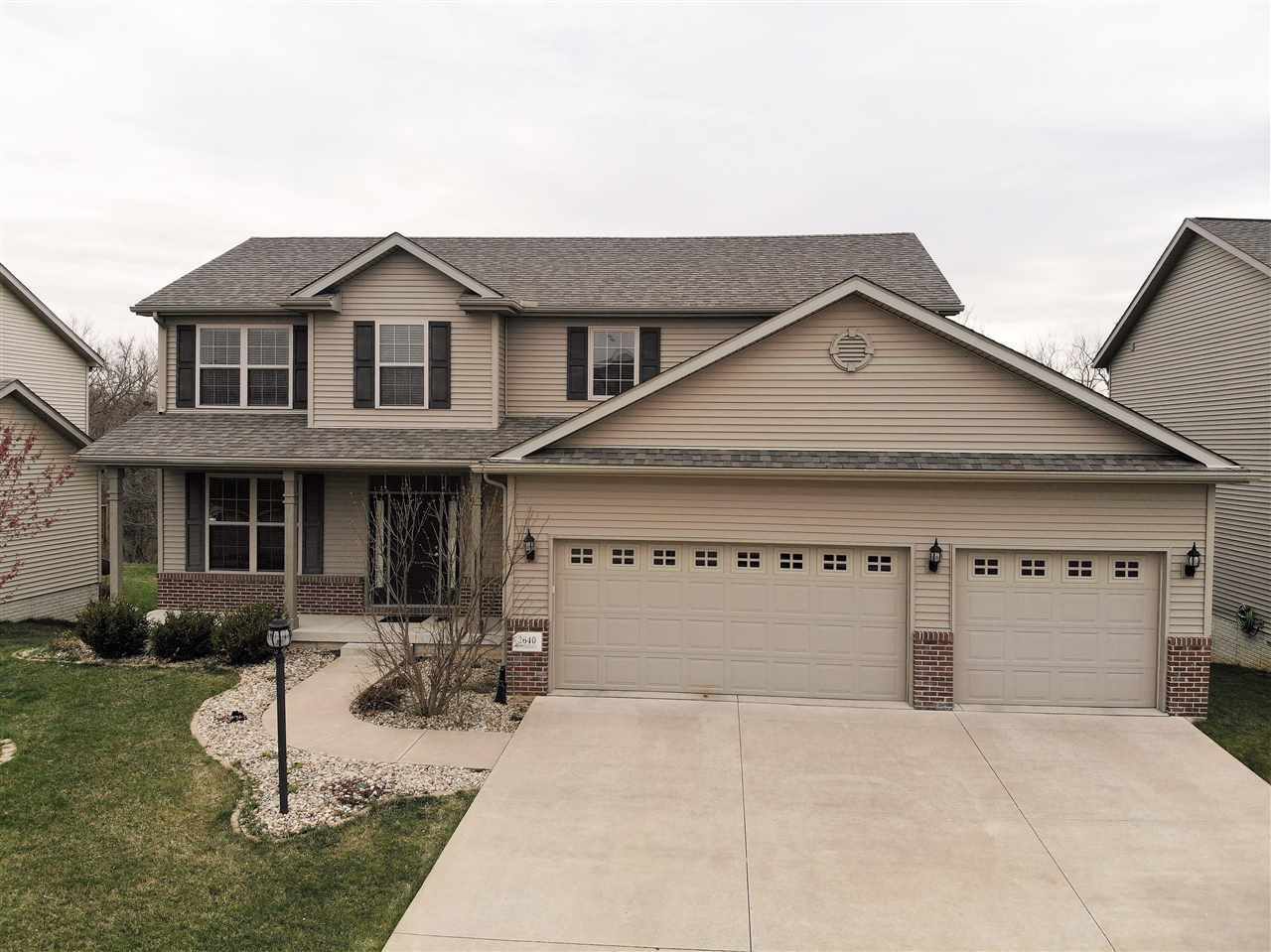 Property Photo:  2640 W Stonehenge  IL 61615 