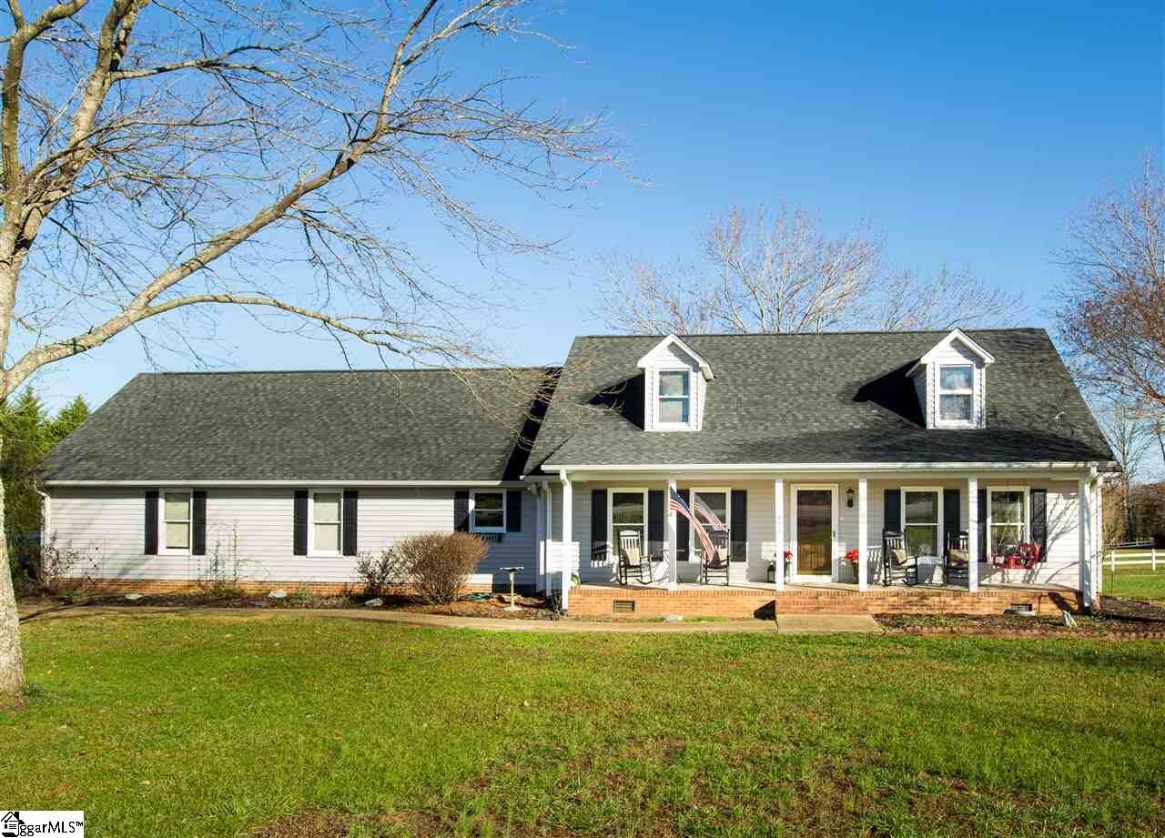 Property Photo:  203 Jackson Grove Road  SC 29690 