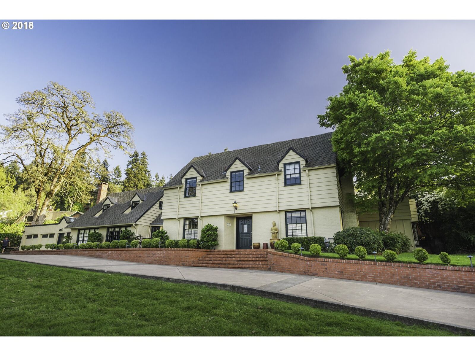 Property Photo: