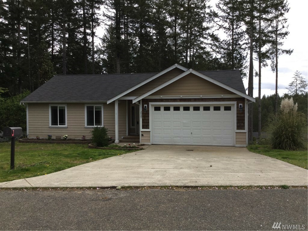 Property Photo:  2427 195th Ave SW  WA 98349 