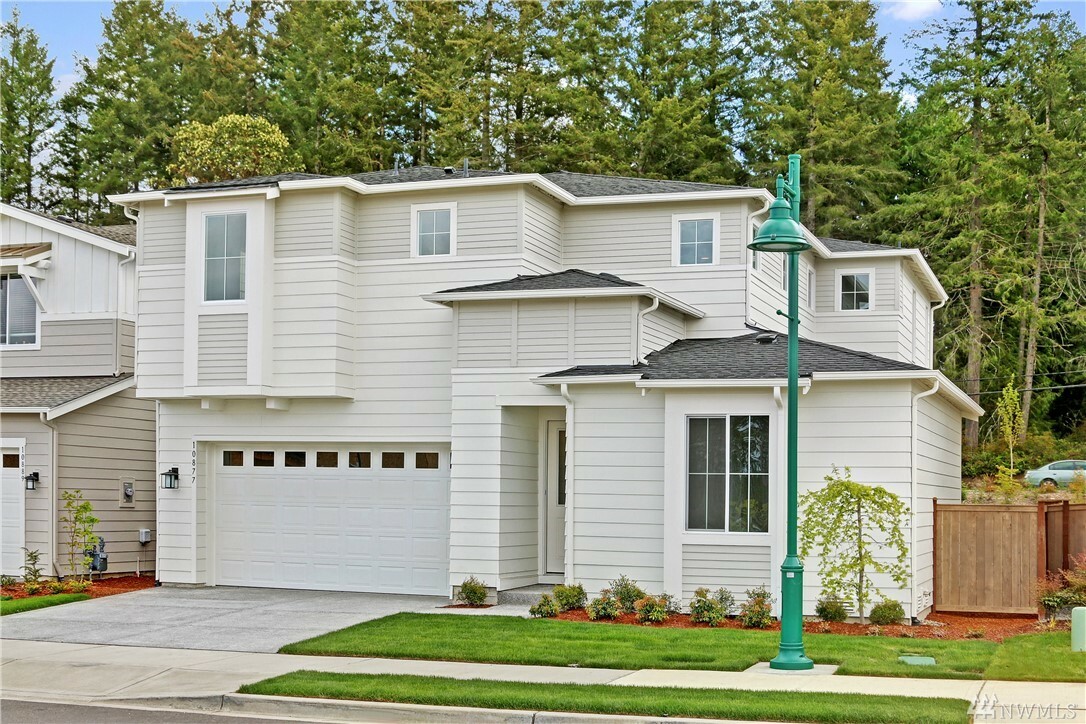 Property Photo: 10877 Echo Rock Place 32 WA 98332