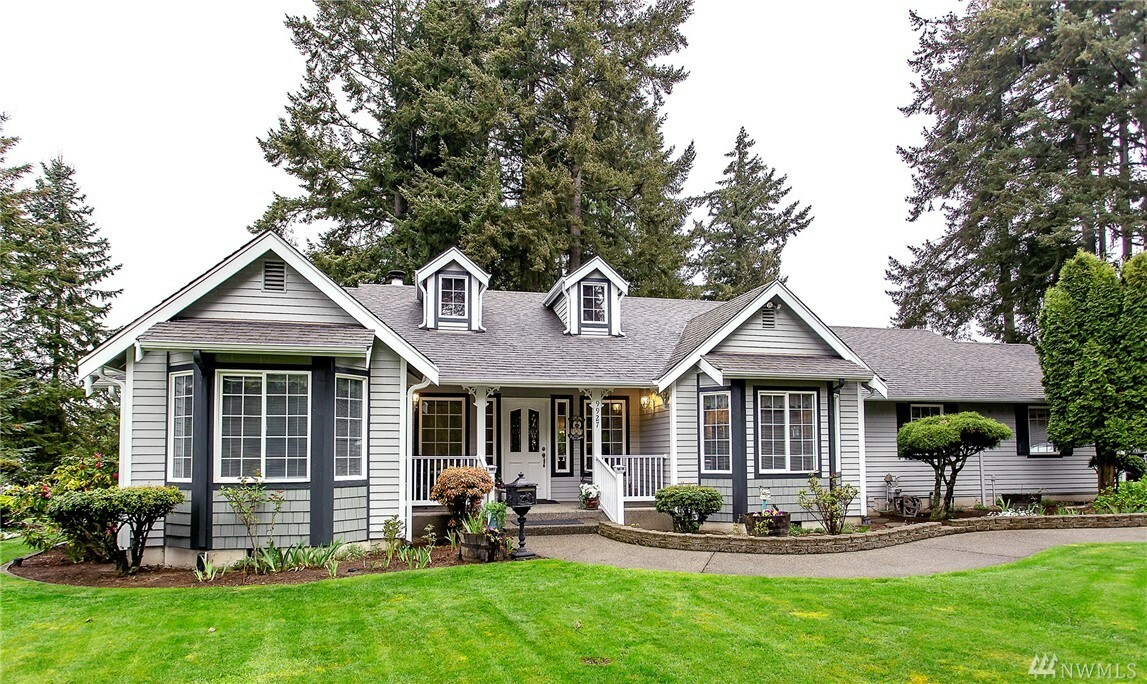 Property Photo:  9927 Farwest Dr SW  WA 98498 