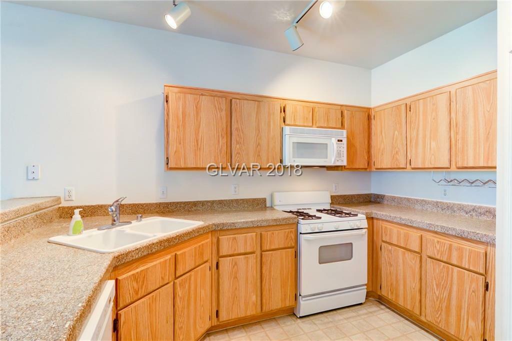 Property Photo:  251 South Green Valley Pw Parkway 3513  NV 89012 