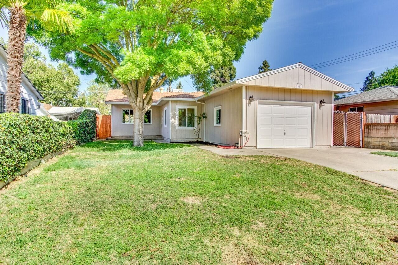 Property Photo: 1917 Virginia Avenue CA 95691