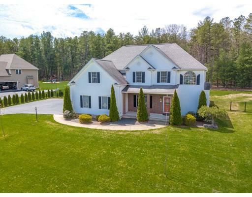 Property Photo: 44 Sabrina Brooke Ln MA 01085