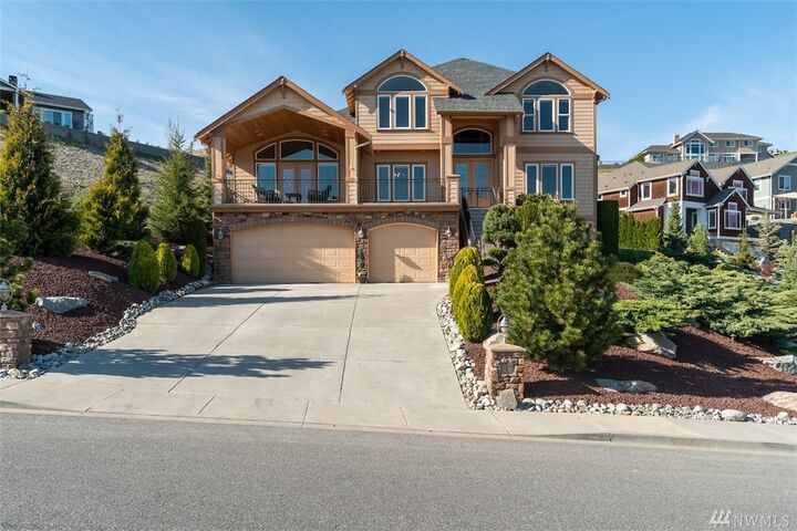 228 Crystal Dr  Chelan WA 98816 photo