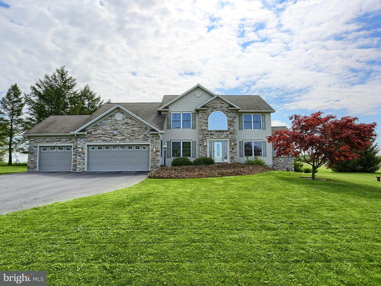 Property Photo:  291 White Oak Tree Road  PA 17372 