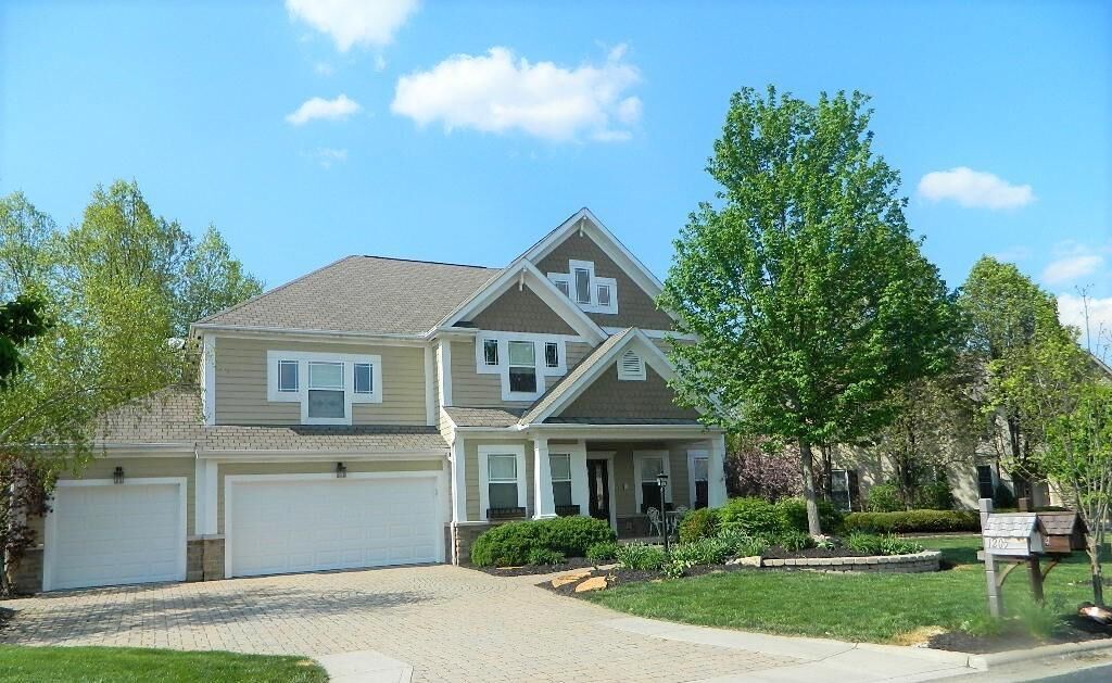 Property Photo:  1204 Forsyth Lane  OH 43021 