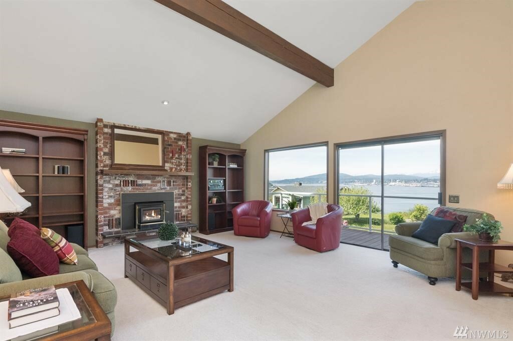 Property Photo: 3925 Rama Dr E WA 98366