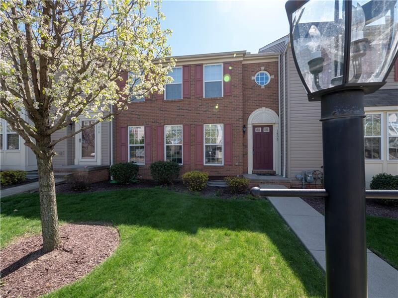 Property Photo:  1806 Michael Dr 103D  PA 15227 