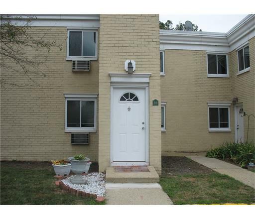 Property Photo:  15 Lake Avenue 3B  NJ 08816 