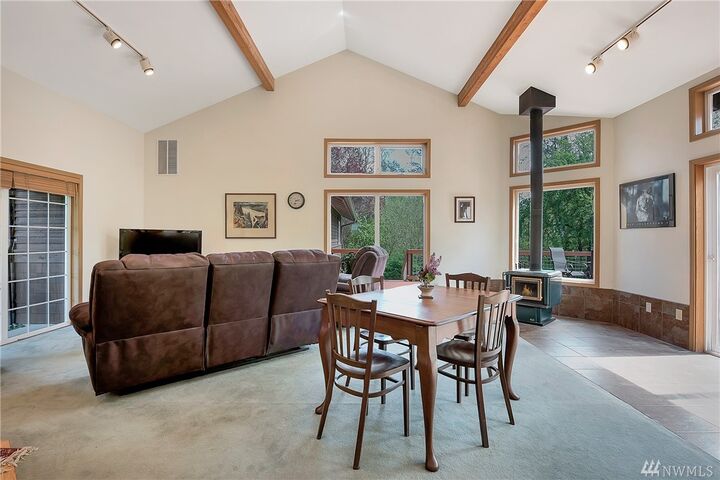 Property Photo: 3207 Behme Rd WA 98240