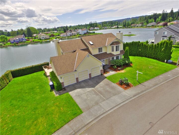 Property Photo:  2914 144th St NE  WA 98271 