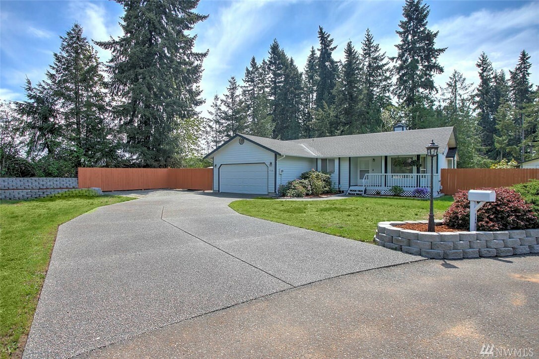 Property Photo:  9920 157th St E  WA 98375 