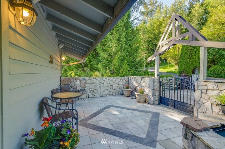 Property Photo: 1337 Castleman Drive WA 98632
