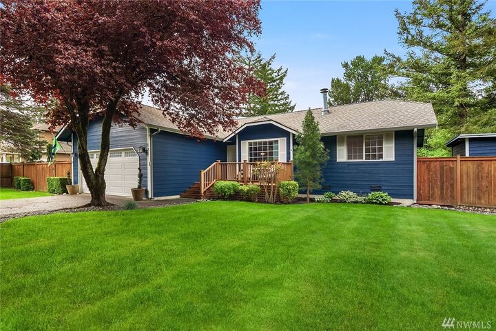 121 W 6th St  North Bend WA 98045 photo