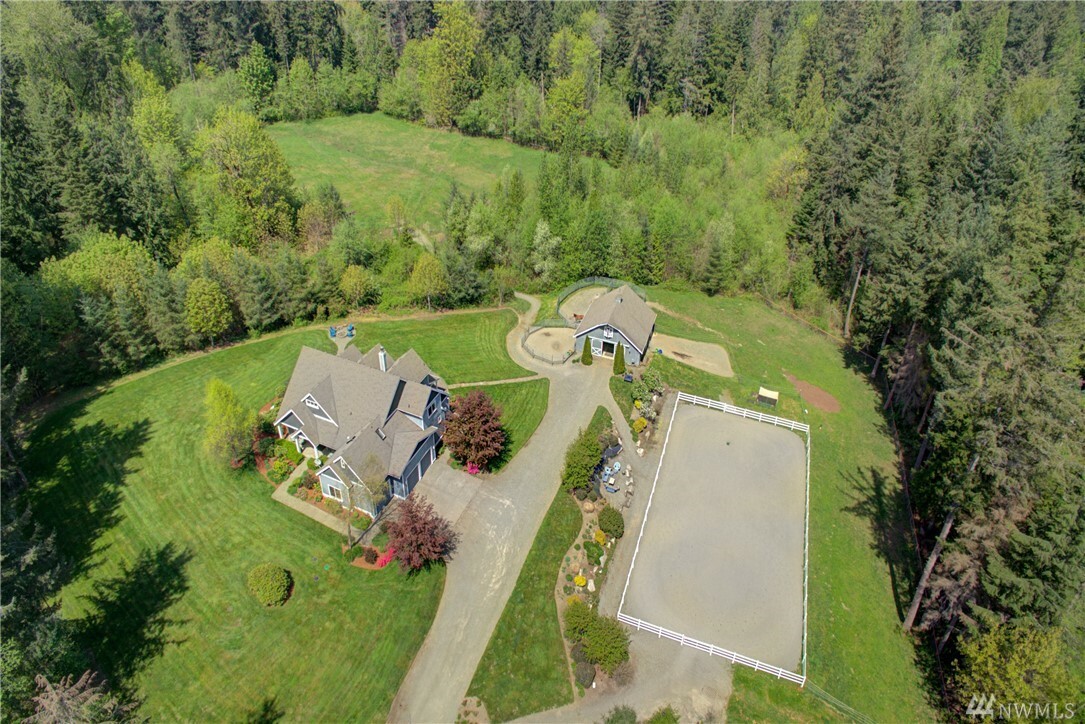 Property Photo:  16920 SE 224th St  WA 98042 