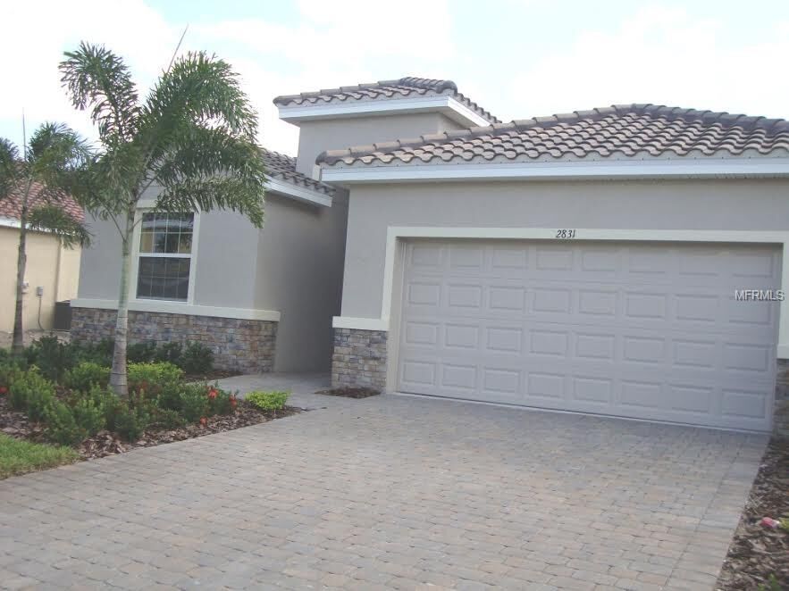 Property Photo:  2831 Esmeralda Drive  FL 34243 