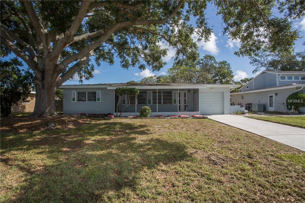 Property Photo:  10801 Valencia Terrace  FL 33772 