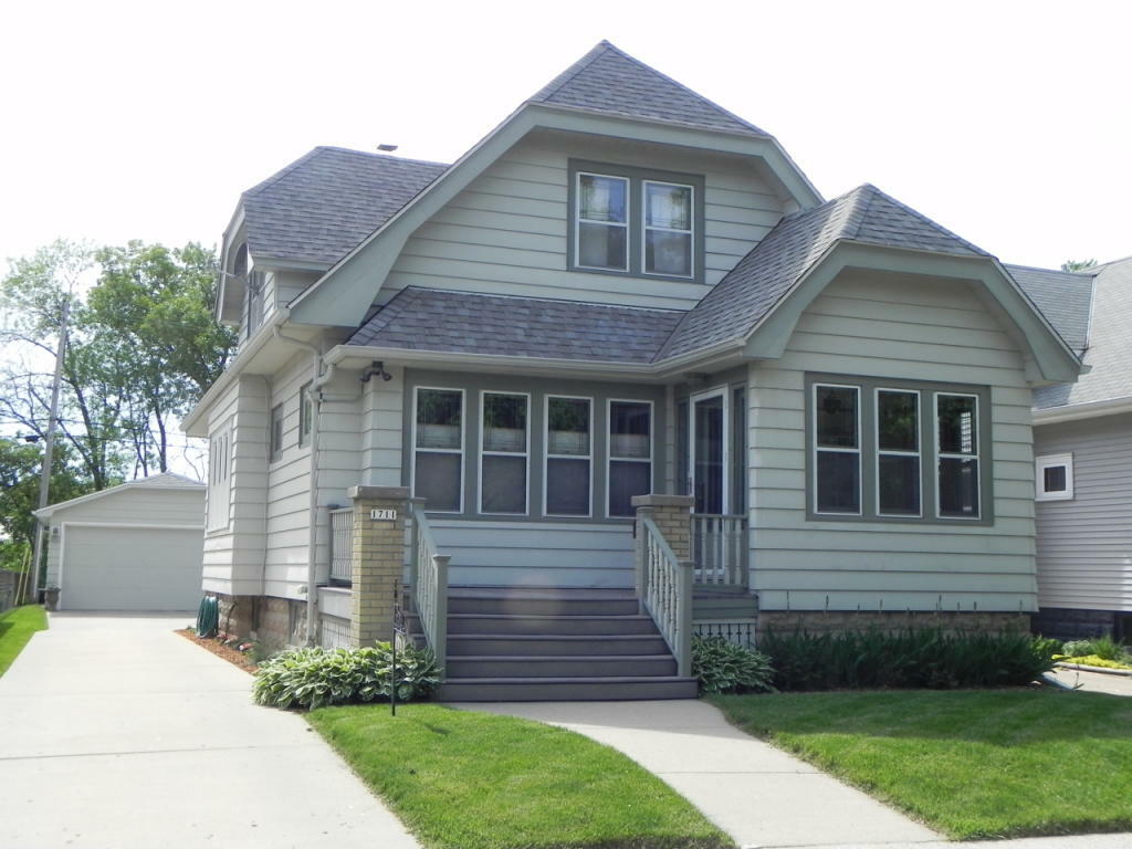 Property Photo: 1711 S 82nd St WI 53214