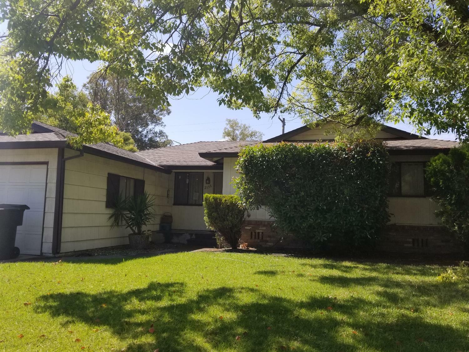 Property Photo:  2158 55th Avenue  CA 95822 