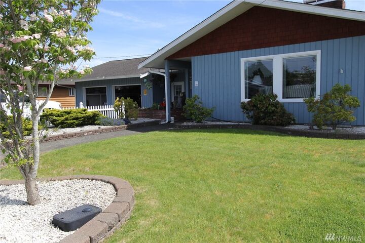 Property Photo: 2121 W Morgan St W WA 98520