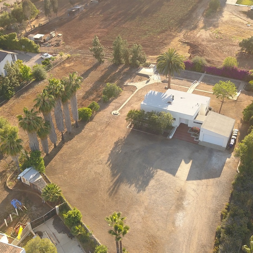 Property Photo:  1730 Mulberry Dr  CA 92069 